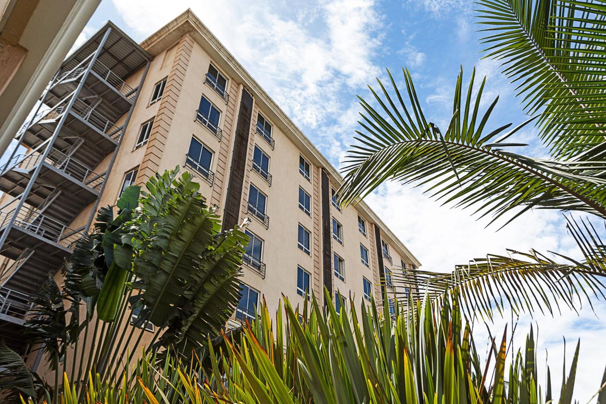 Three Steers Hotel Meru Exterior foto