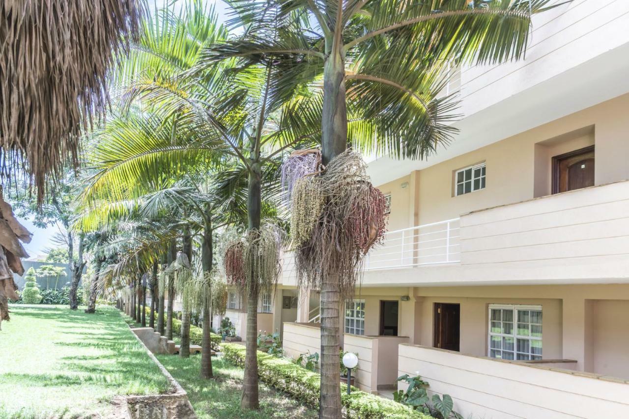 Three Steers Hotel Meru Exterior foto